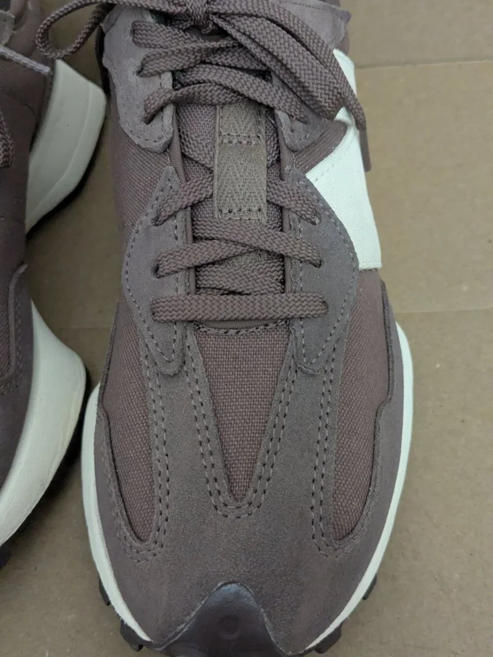 New Balance 327 Mushroom Moonbeam Brown White Sneakers Shoes Size 8.5 W5327A - Picture 6 of 14